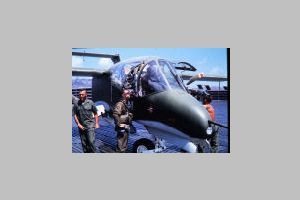 74405332-SLD-001-0015.jpg
