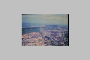 74405332-SLD-002-0025.jpg
